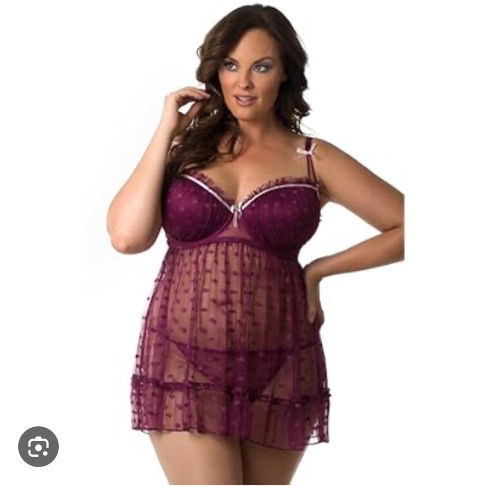NWT Rene Rofe Purple Chemise with Adjustable Straps and Ruffled Hem